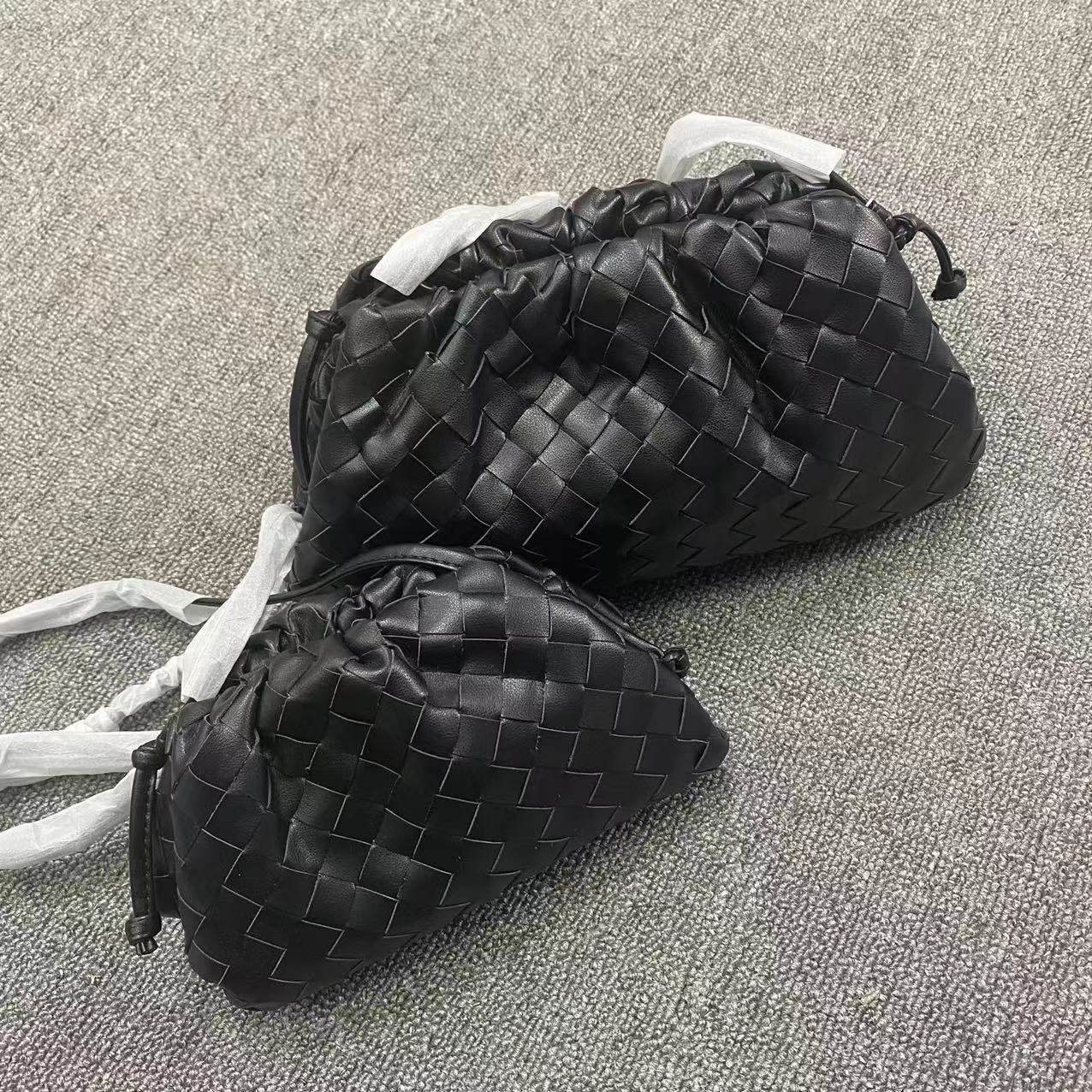 包包女新款皱褶饺子包真皮云朵包牛皮编织单肩斜挎包阿希歌同款