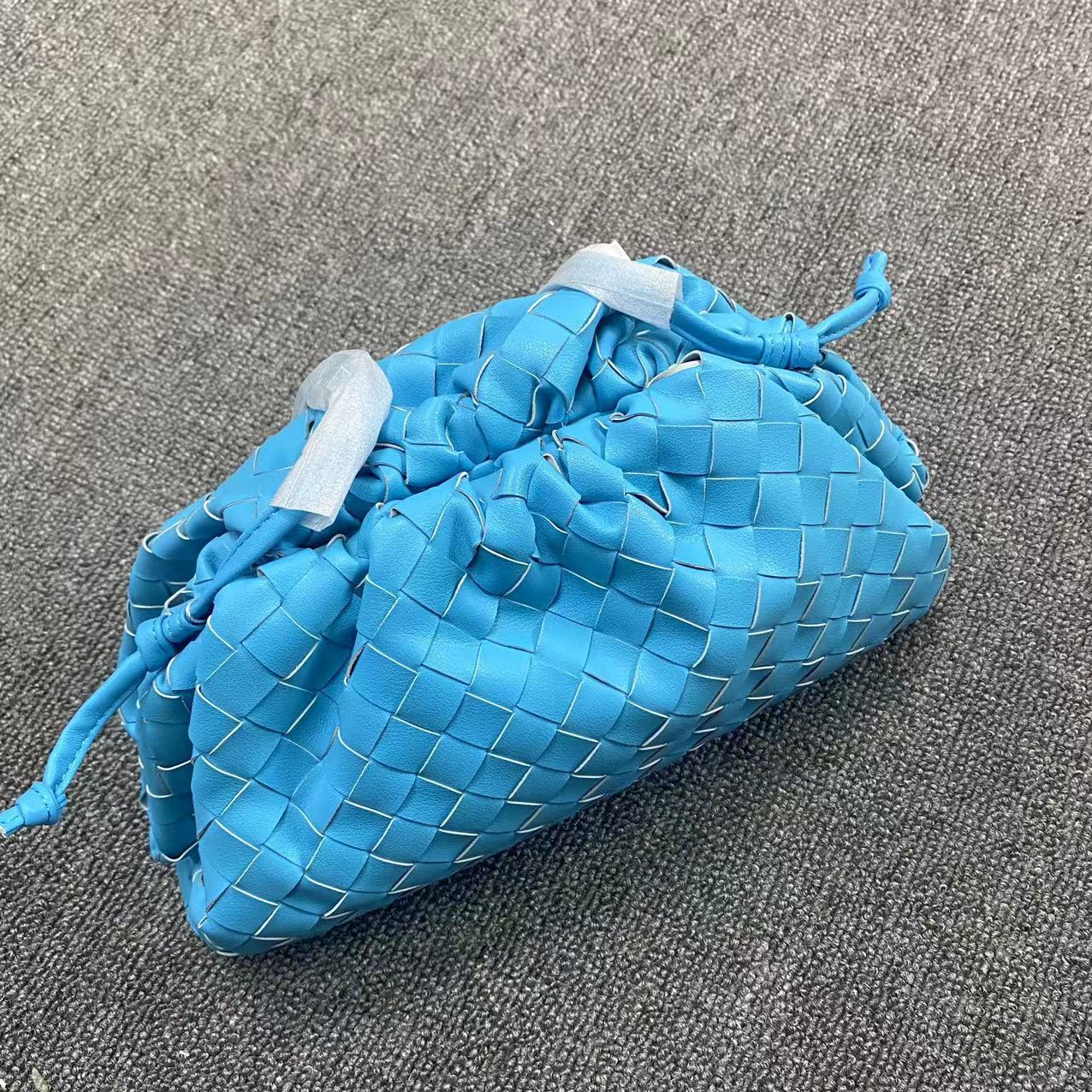 包包女新款皱褶饺子包真皮云朵包牛皮编织单肩斜挎包阿希歌同款